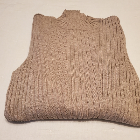 H&M Sweaters - Sweater